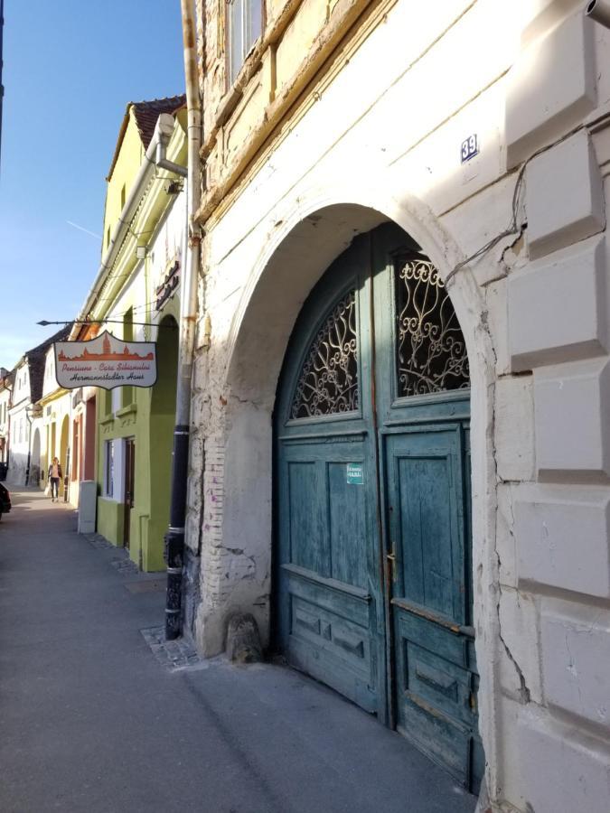 Ferienwohnung Studio Grigio Hermannstadt Exterior foto